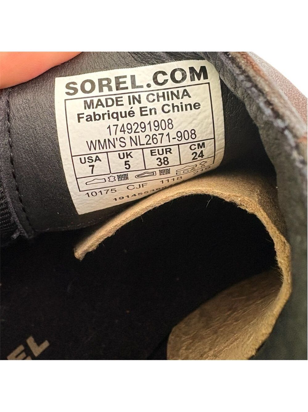 Sorel Brown Leather Emelie Chelsea Boots - Classic Slip-On. Size 7. EUC! - Picture 3 of 16